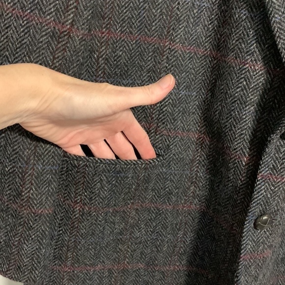 EATON Pure Virgin Wool Blazer Size 44 Regular Chevron Pattern Colour Charcoal - Picture 4 of 14